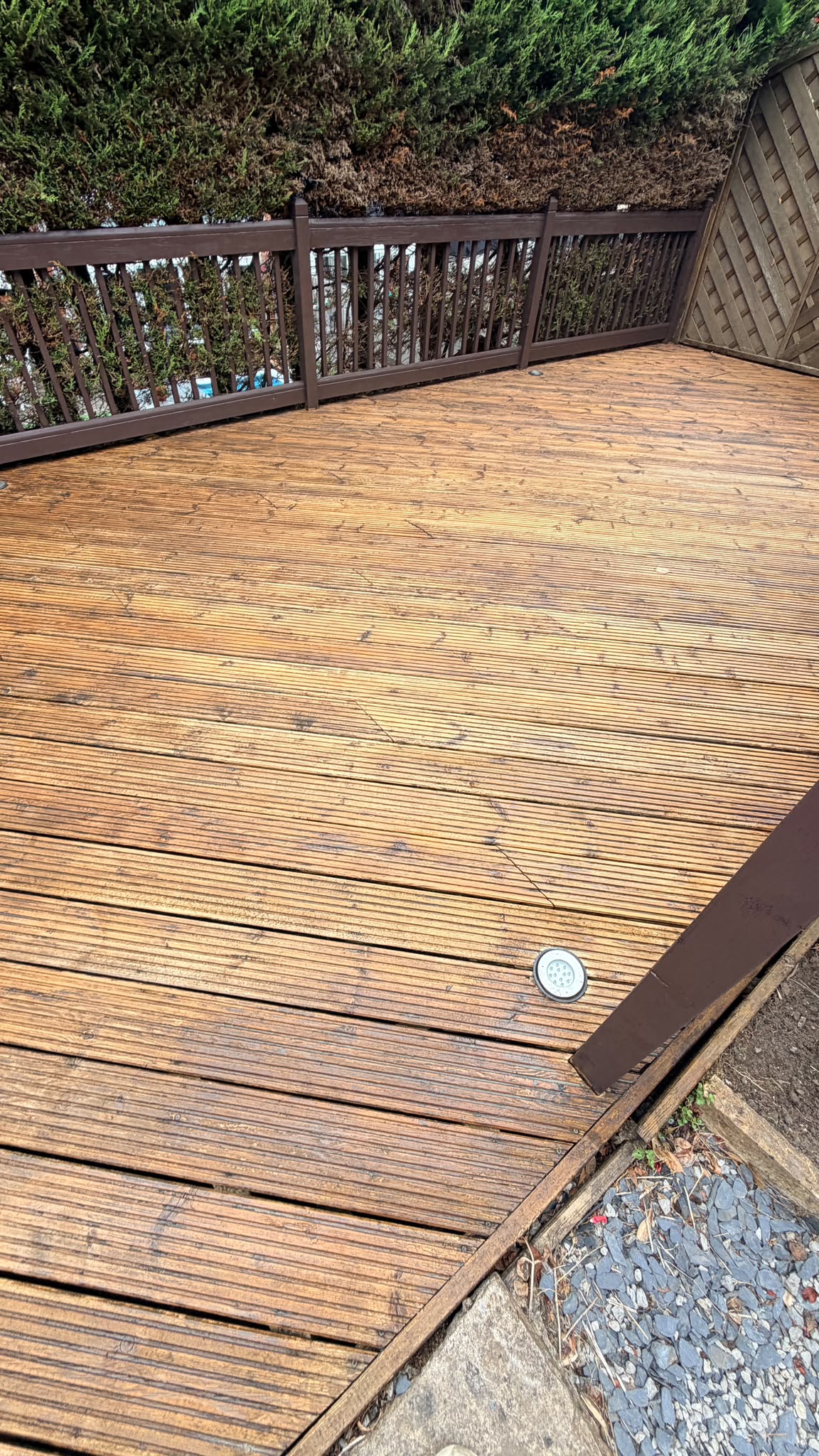Trout Road Haslemere deck after — recessed lighting and trellis privacy panel completed